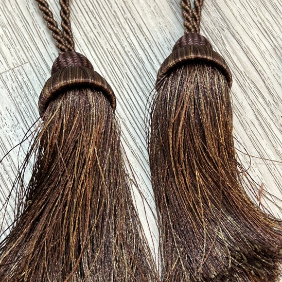 Metallic bronze brown tassel curtain tie backs holders accessories. 6 total. - Picture 2 of 3